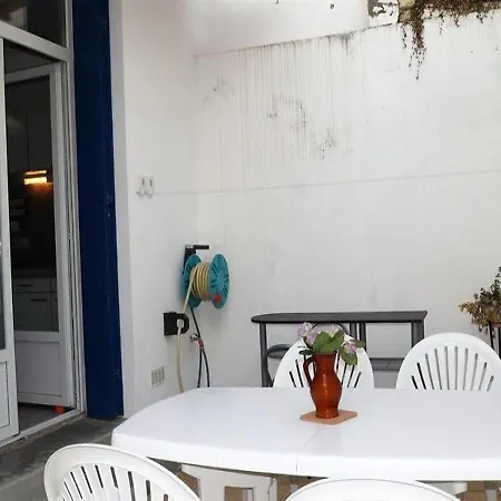 Apartment Centre-ville - Bel De 78 M² Avec Cour Privative